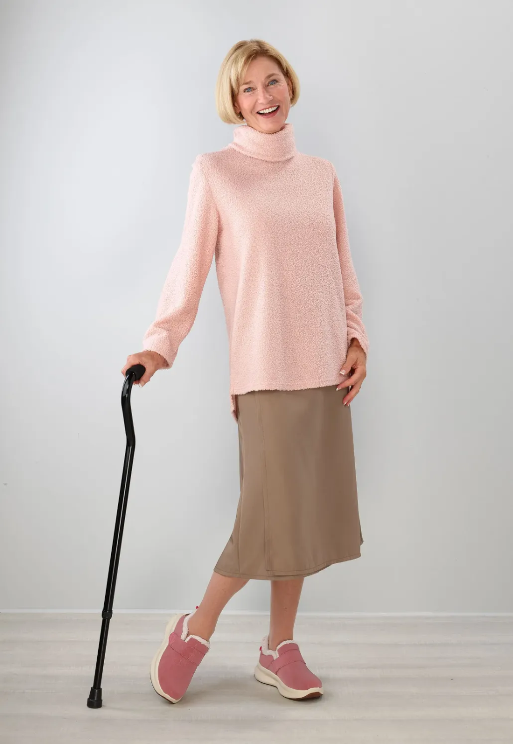 Fashionable Disabled Clothing Open Back Turtleneck Top