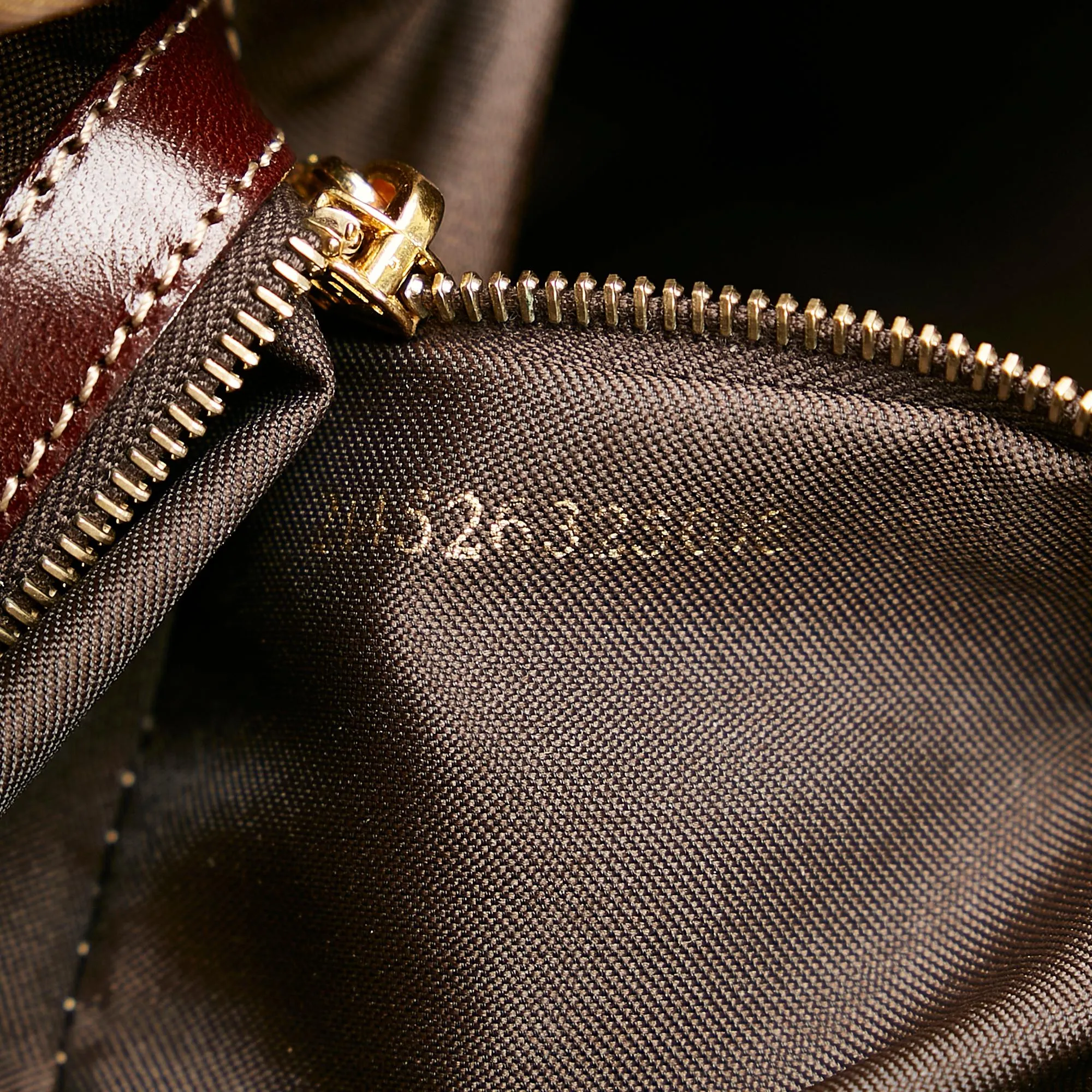 Fendi Crystal Zucchino Mamma Forever (SHG-HC0ihu)