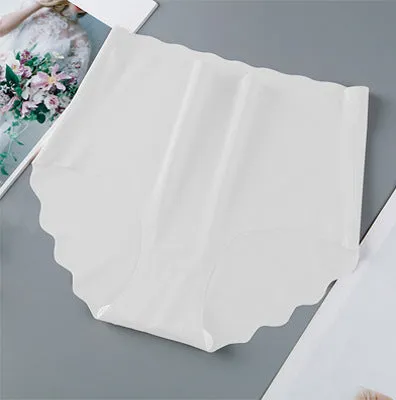 Highwaist Scallop Undies