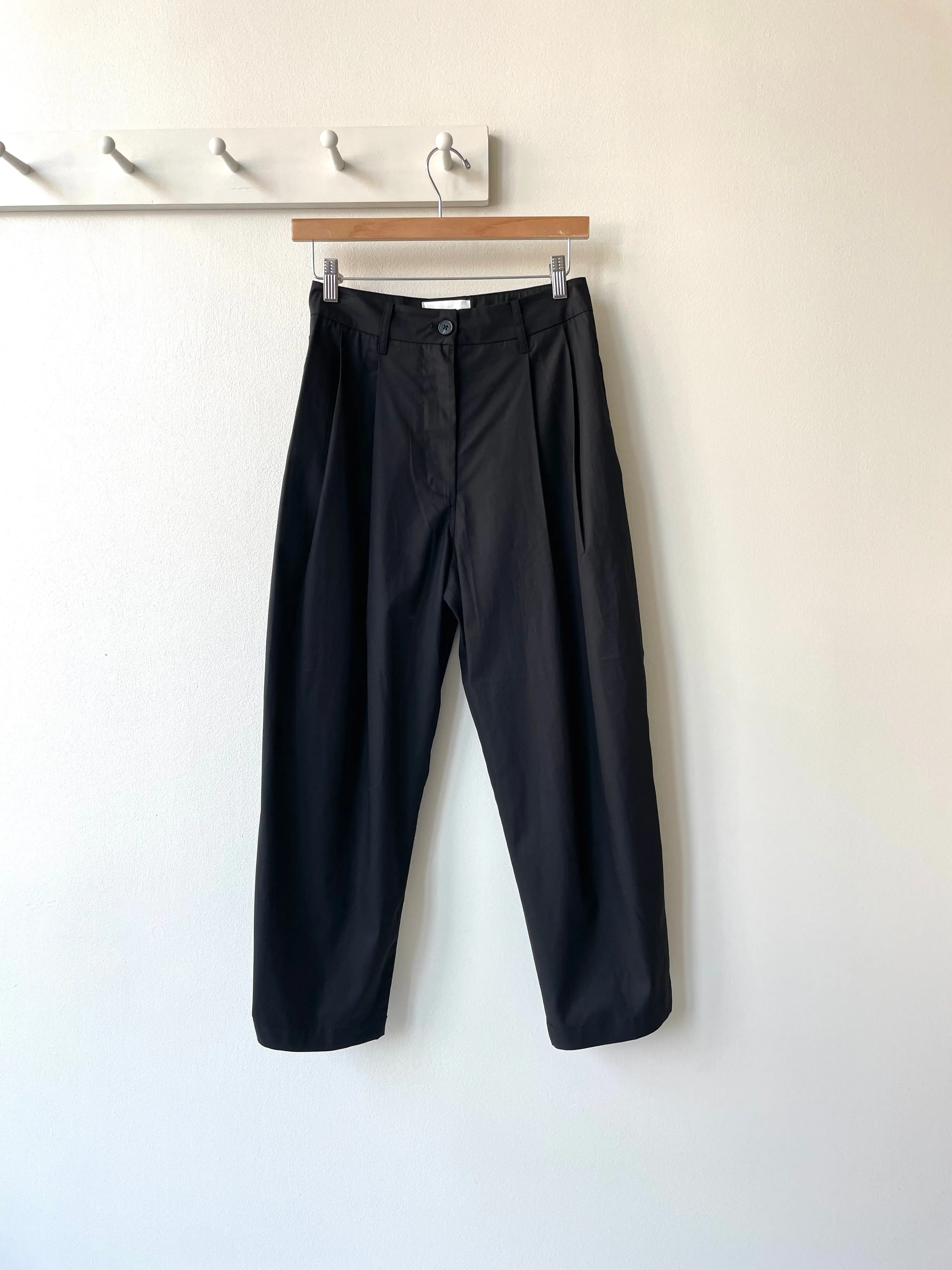 Pleated Modal Cotton Trouser