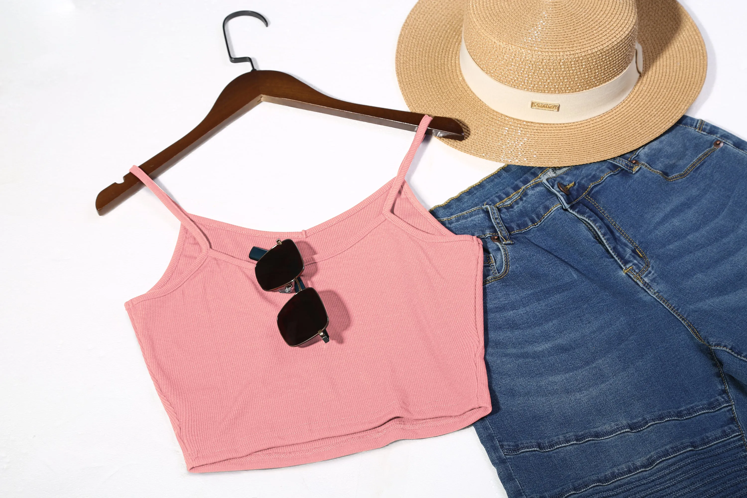 Sleeveless V Neck Casual Ribbed Knit Cami Crop Top