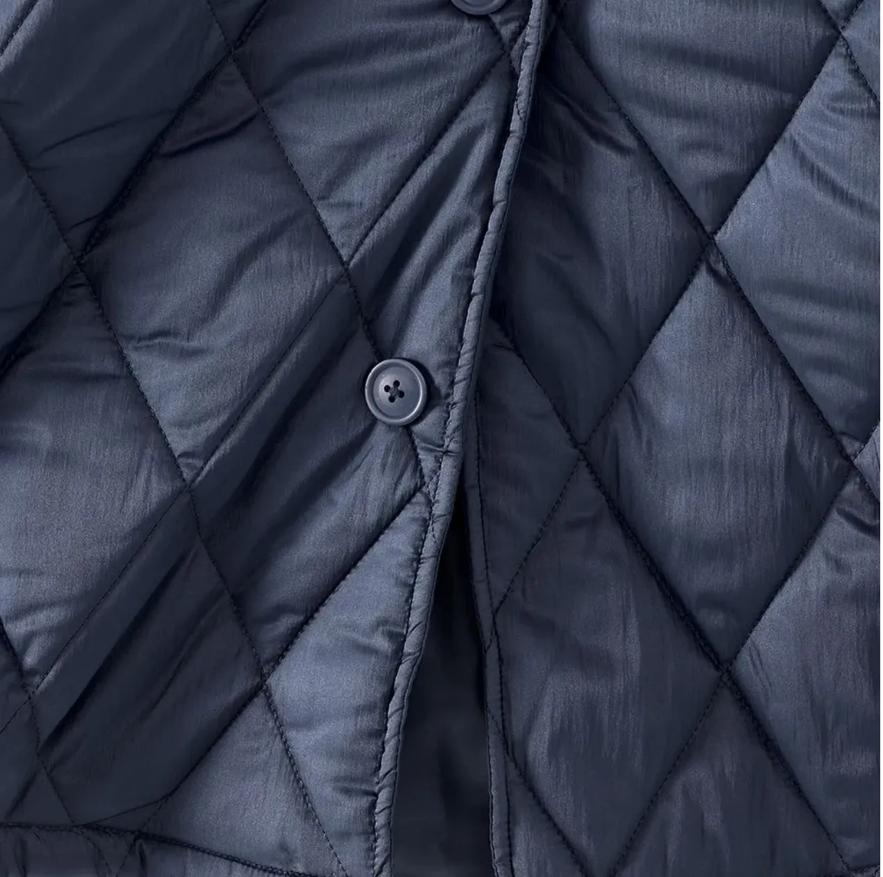 Women's Magnetic Front Cape with Detachable Hood